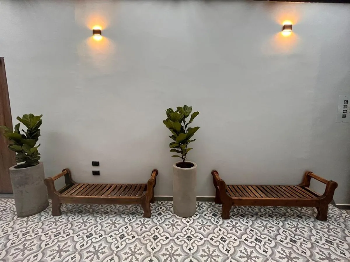 Bed & Breakfast Casa 121, Calle 121 No 7-18 Bogota
