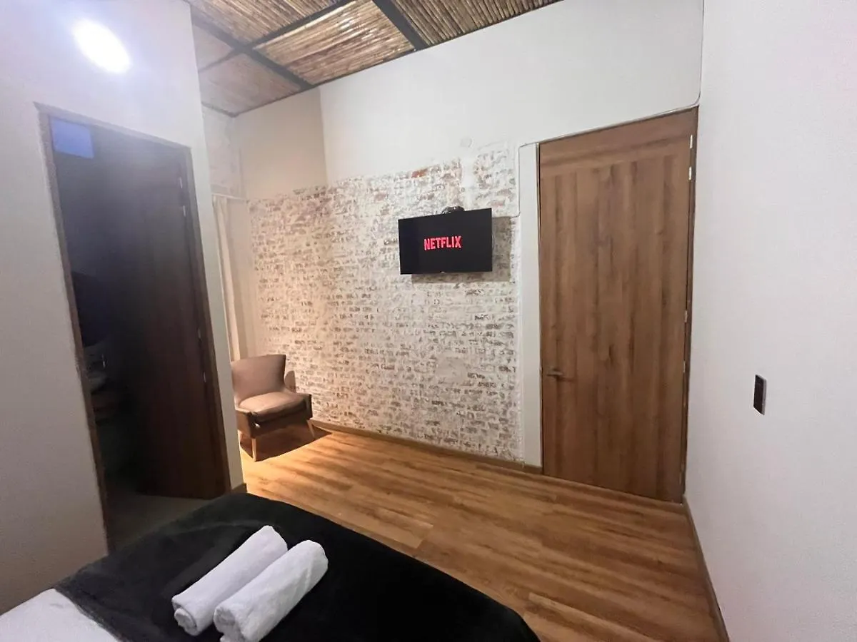 Bed & Breakfast Casa 121, Calle 121 No 7-18 Bogotá