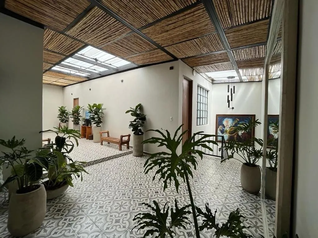 Casa 121, Calle 121 No 7-18 Bogotá Bed & Breakfast